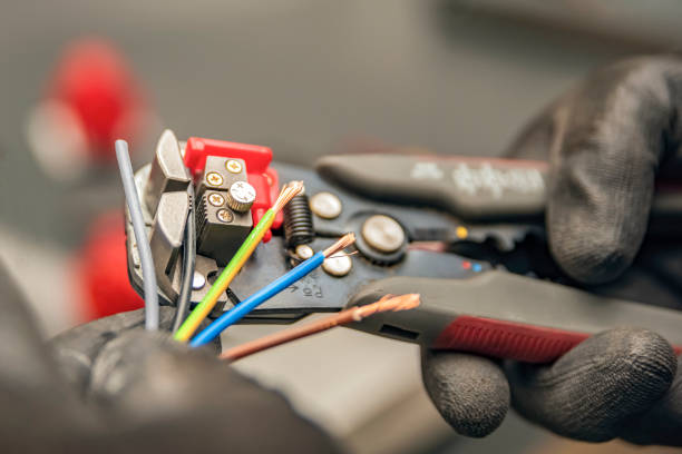 Electrical Outlet Repair in IA