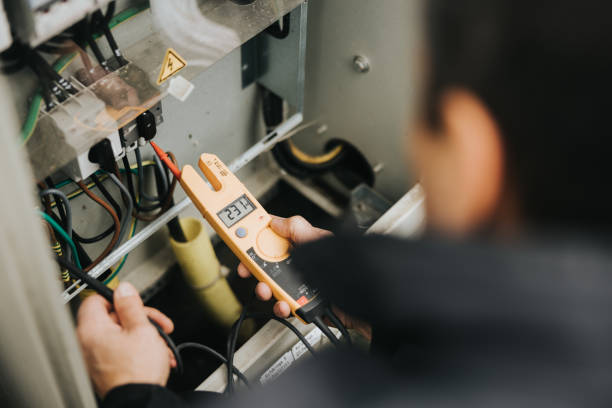 Best Electrical Outlet Repair  in Le Claire, IA