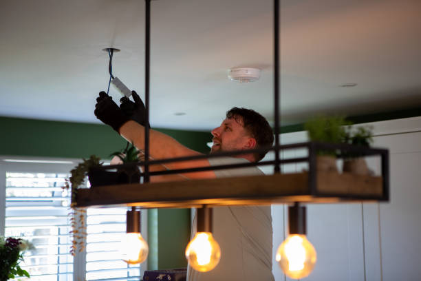 Best Circuit Breaker Repair  in Le Claire, IA